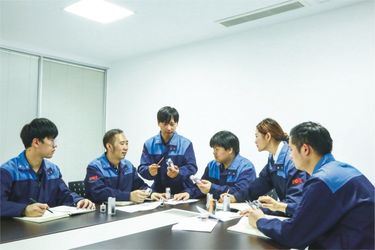 Ningbo Yolanda Spray Co., Ltd. línea de producción del fabricante