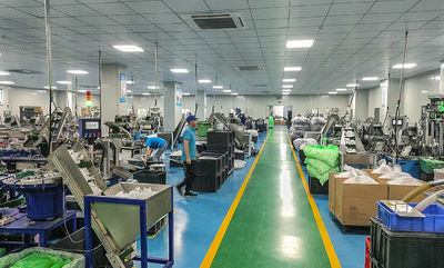 Ningbo Yolanda Spray Co., Ltd. línea de producción del fabricante
